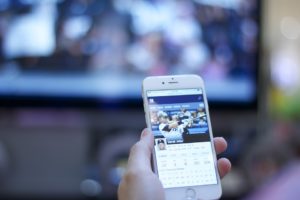 collegare telefono a tv